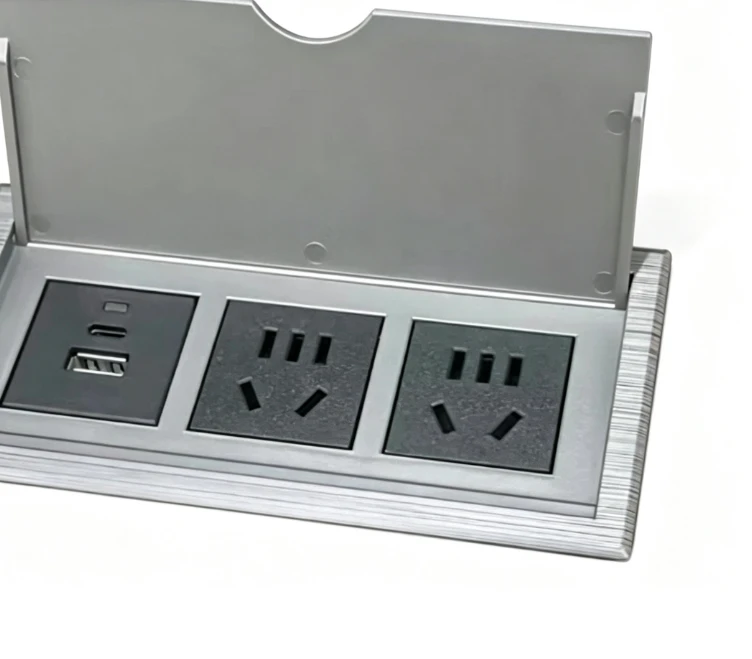 Universal Power Strip With USB